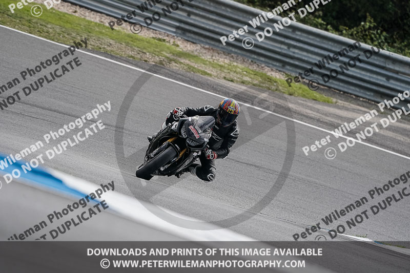 estoril;event digital images;motorbikes;no limits;peter wileman photography;portugal;trackday;trackday digital images